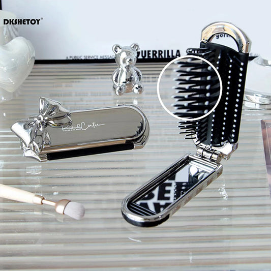Mini Escova de Cabelo Dobrável com Espelho – Edição Luxo Cromada